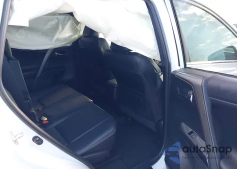 2017 Toyota Rav4 Se z USA, uszkodzony, nr VIN 2T3JFREV7HW668686